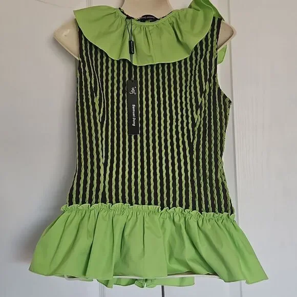 Green Ruffled Women's Top - Picture 4 of 16